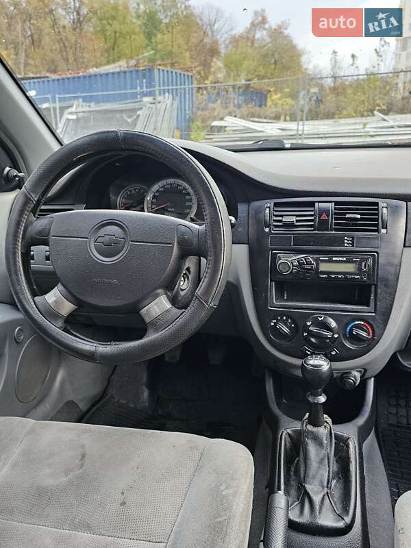 Седан Chevrolet Lacetti 2007 в Киеве