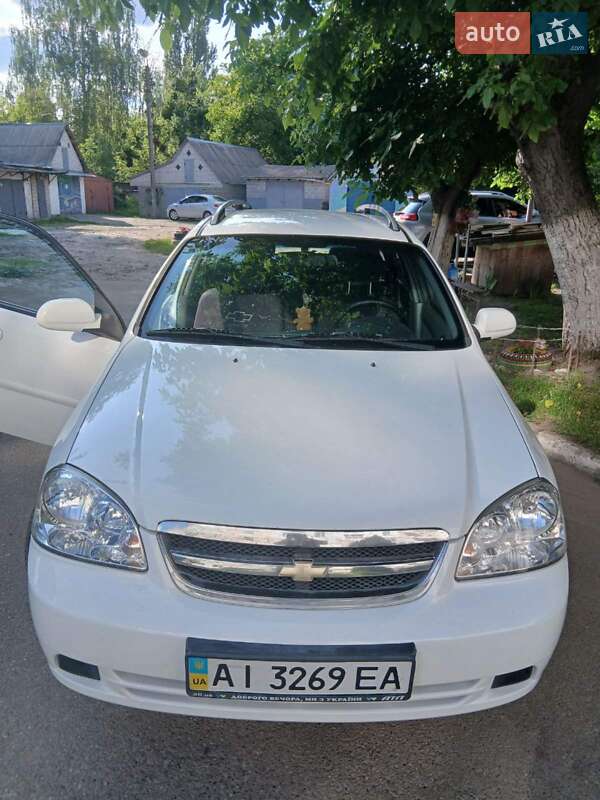 Седан Chevrolet Lacetti 2012 в Боярке