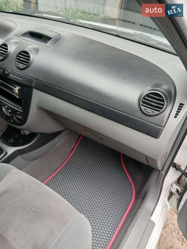 Седан Chevrolet Lacetti 2012 в Боярке