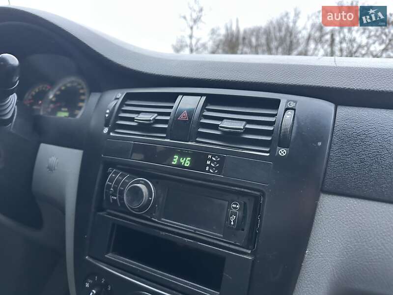 Седан Chevrolet Lacetti 2005 в Хмельницком фото 42 Седан Chevrolet Lacetti 2005 в Хмельницком