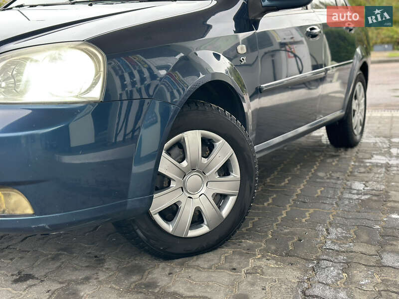 Седан Chevrolet Lacetti 2008 в Дрогобичі фото 16 Седан Chevrolet Lacetti 2008 в Дрогобичі