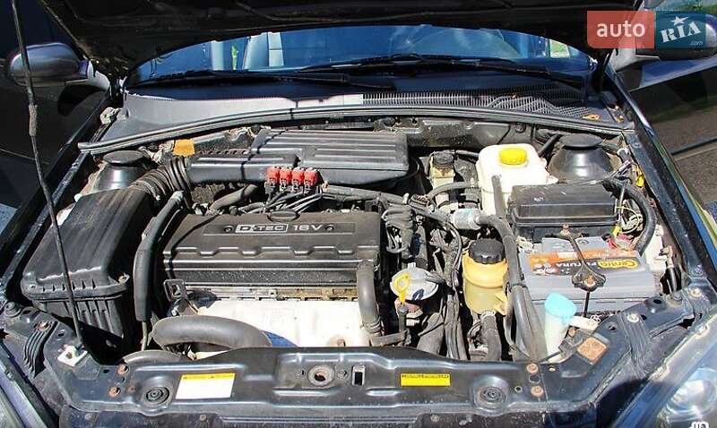 Хэтчбек Chevrolet Lacetti 2006 в Балаклее