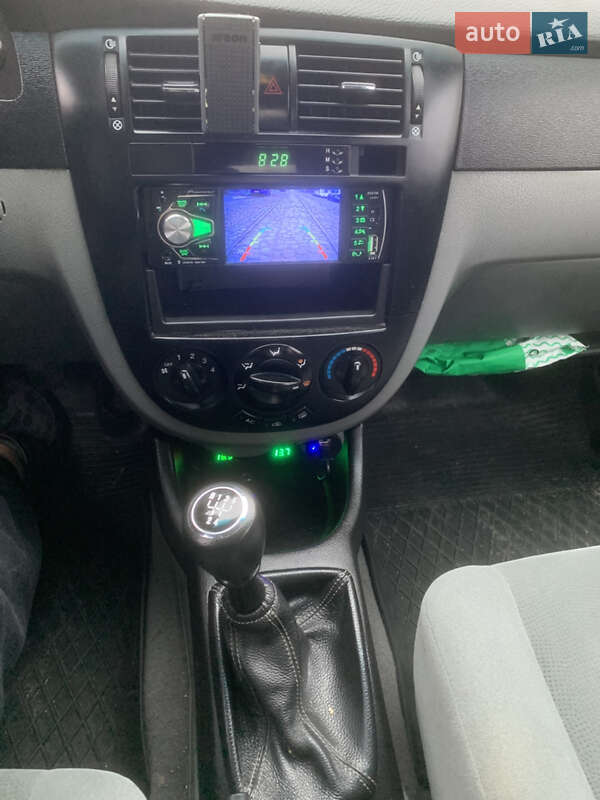 Седан Chevrolet Lacetti 2005 в Николаеве фото 9 Седан Chevrolet Lacetti 2005 в Николаеве