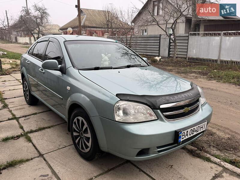 Седан Chevrolet Lacetti 2007 в Александрие