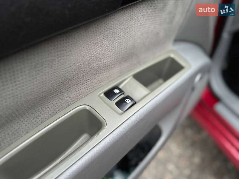 Седан Chevrolet Lacetti 2012 в Киеве фото 15 Седан Chevrolet Lacetti 2012 в Киеве