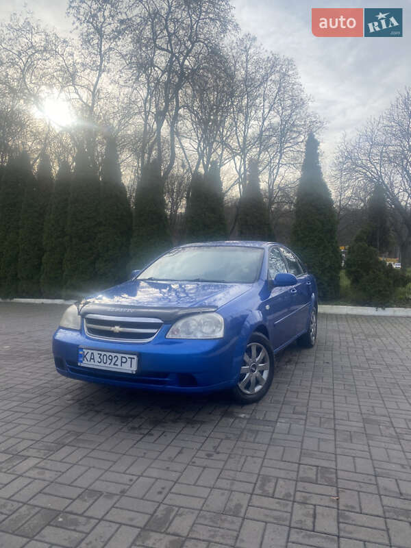 Chevrolet Lacetti 2011