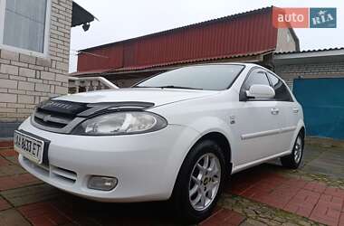 Хетчбек Chevrolet Lacetti 2008 в Києві