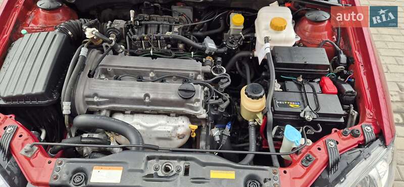 Хэтчбек Chevrolet Lacetti 2011 в Черкассах