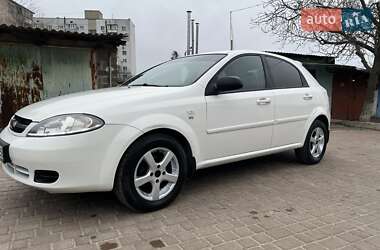 Хэтчбек Chevrolet Lacetti 2007 в Запорожье