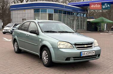 Седан Chevrolet Lacetti 2006 в Киеве