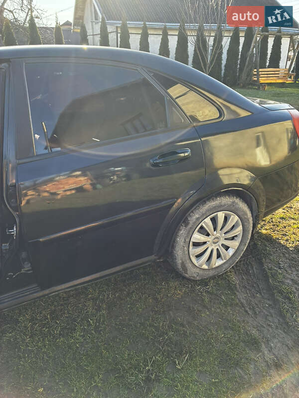 Седан Chevrolet Lacetti 2007 в Івано-Франківську