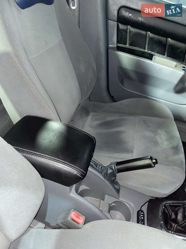 Седан Chevrolet Lacetti 2006 в Києві