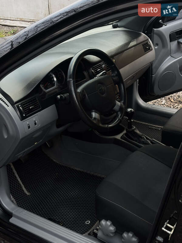 Седан Chevrolet Lacetti 2008 в Мукачево