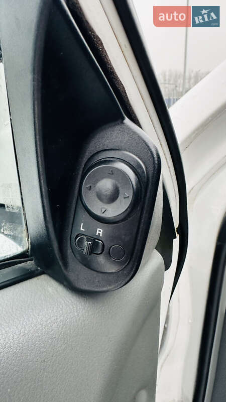 Седан Chevrolet Lacetti 2005 в Львове фото 16 Седан Chevrolet Lacetti 2005 в Львове