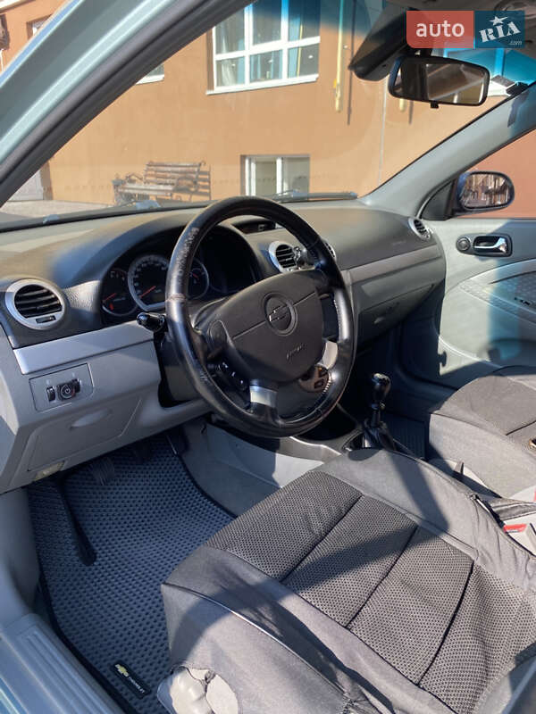 Универсал Chevrolet Lacetti 2005 в Киеве