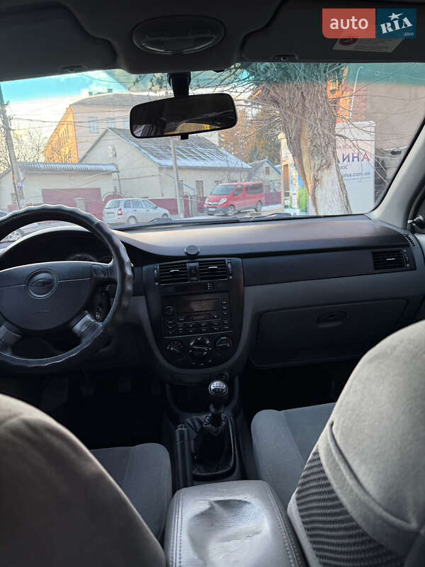 Седан Chevrolet Lacetti 2005 в Черновцах фото 46 Седан Chevrolet Lacetti 2005 в Черновцах