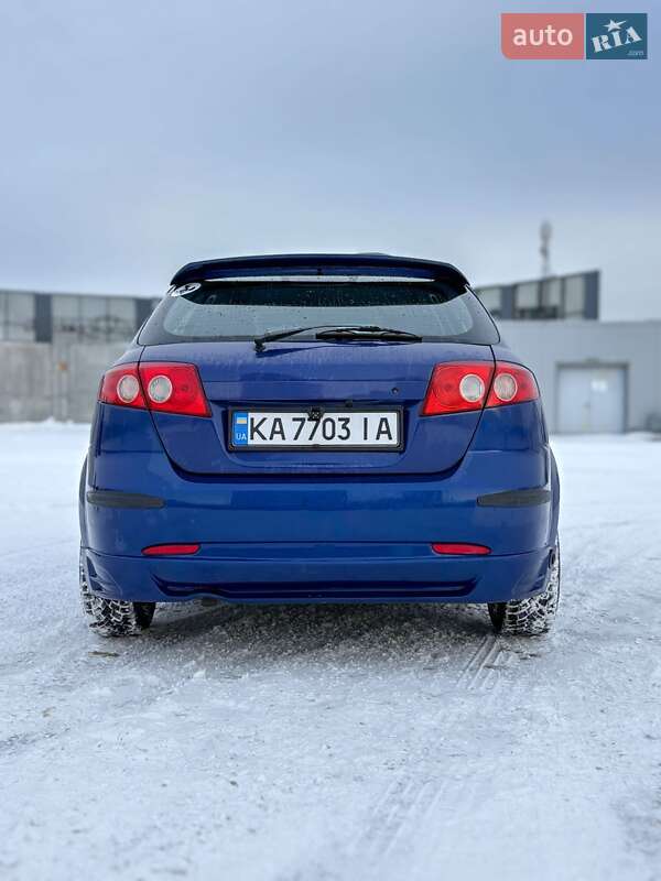 Хетчбек Chevrolet Lacetti 2007 в Києві фото 7 Хетчбек Chevrolet Lacetti 2007 в Києві