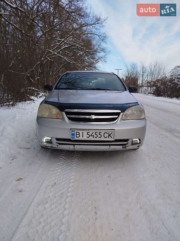 Седан Chevrolet Lacetti 2005 в Гадяче