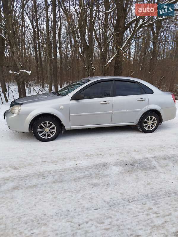 Седан Chevrolet Lacetti 2005 в Гадяче