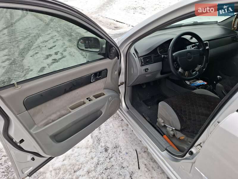 Седан Chevrolet Lacetti 2008 в Змиеве