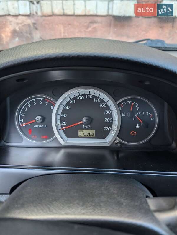 Хэтчбек Chevrolet Lacetti 2004 в Львове