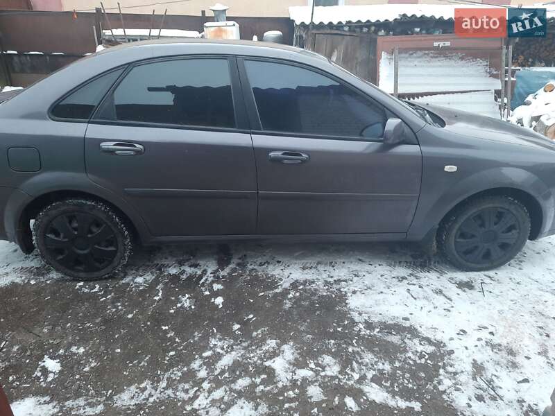 Chevrolet Lacetti 2011