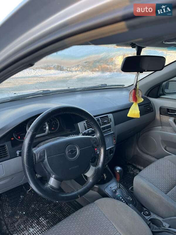 Chevrolet Lacetti 2005