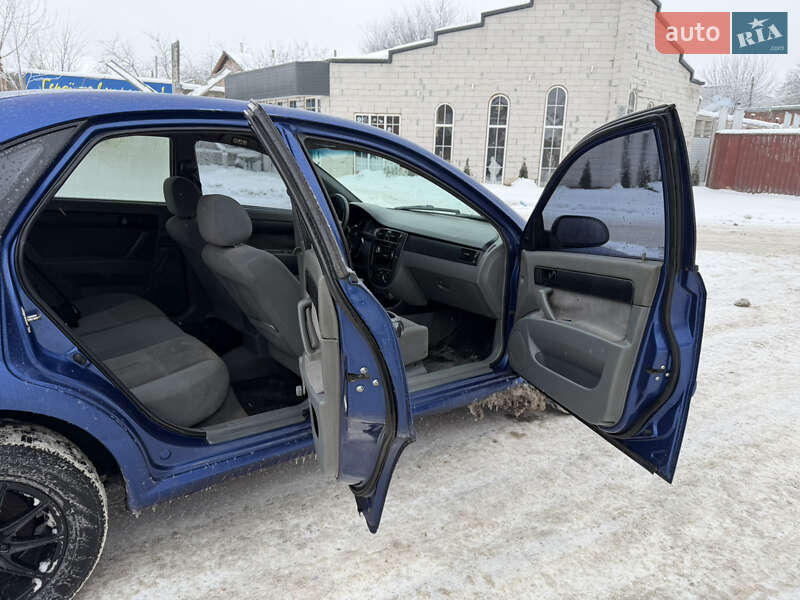 Седан Chevrolet Lacetti 2008 в Чернигове
