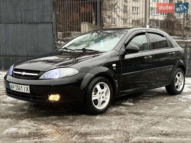Хэтчбек Chevrolet Lacetti 2005 в Запорожье