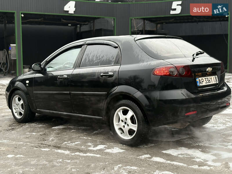 Хэтчбек Chevrolet Lacetti 2005 в Запорожье