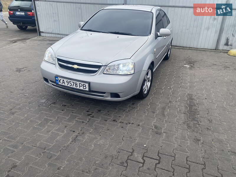 Седан Chevrolet Lacetti 2007 в Киеве