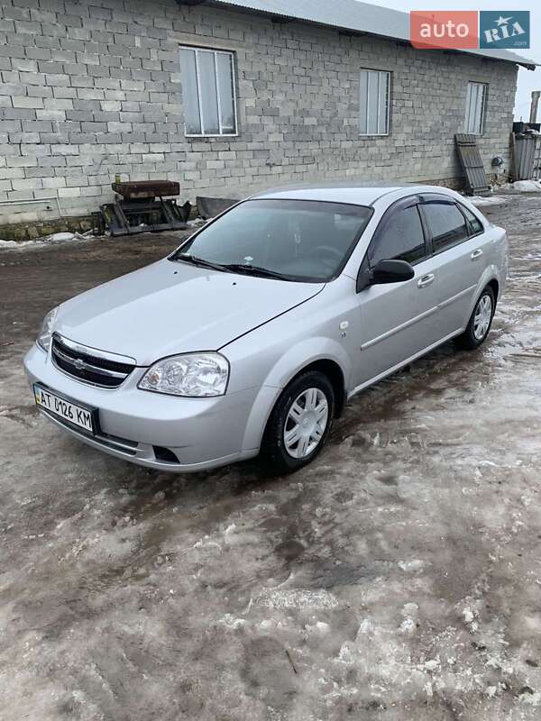 Седан Chevrolet Lacetti 2007 в Ивано-Франковске
