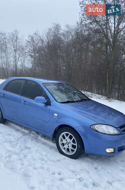 Хэтчбек Chevrolet Lacetti 2008 в Полтаве