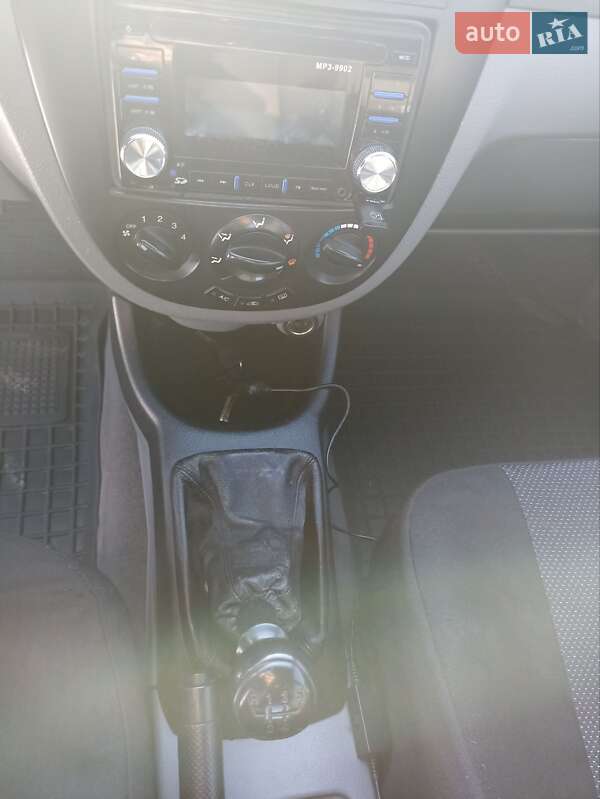 Седан Chevrolet Lacetti 2005 в Лубнах