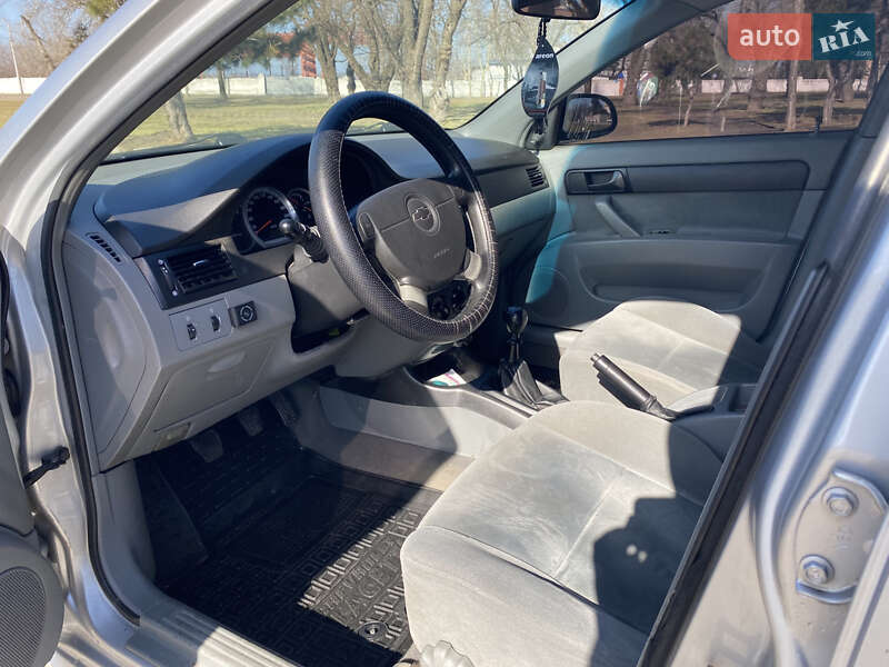 Седан Chevrolet Lacetti 2006 в Николаеве фото 10 Седан Chevrolet Lacetti 2006 в Николаеве