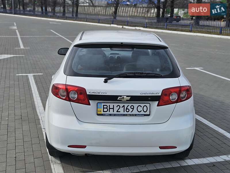 Хэтчбек Chevrolet Lacetti 2006 в Одессе фото 8 Хэтчбек Chevrolet Lacetti 2006 в Одессе