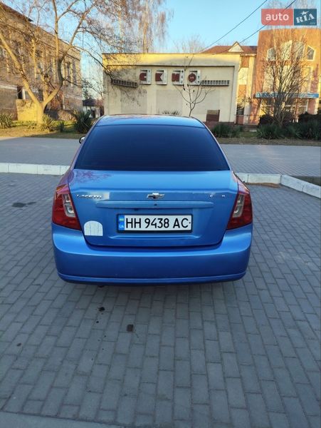 Седан Chevrolet Lacetti 2005 в Килии