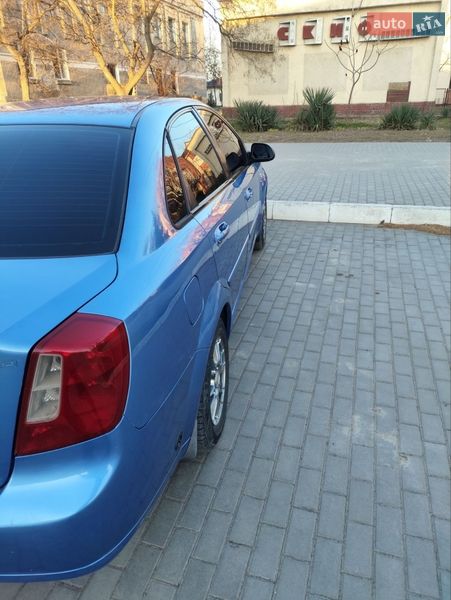 Седан Chevrolet Lacetti 2005 в Килии