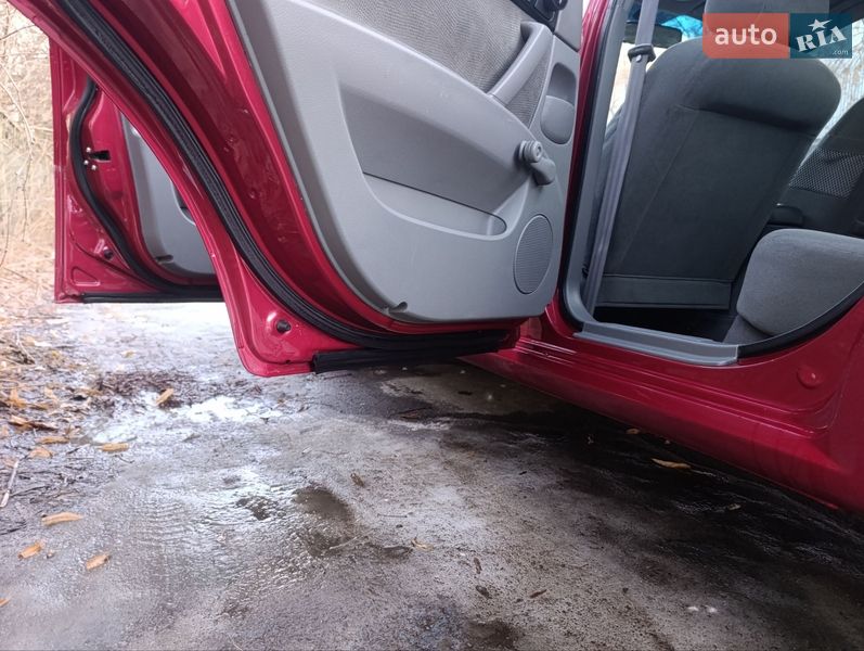 Седан Chevrolet Lacetti 2011 в Киеве