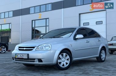 Седан Chevrolet Lacetti 2005 в Львове