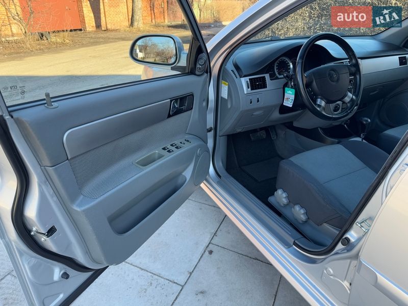 Седан Chevrolet Lacetti 2008 в Харькове