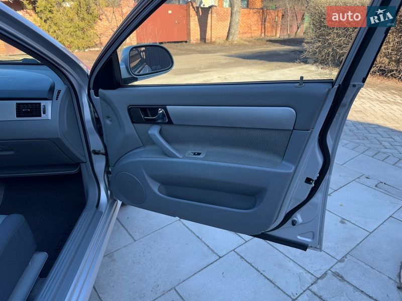 Седан Chevrolet Lacetti 2008 в Харькове