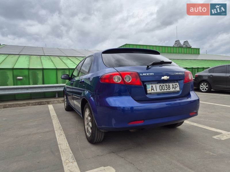Хэтчбек Chevrolet Lacetti 2008 в Броварах