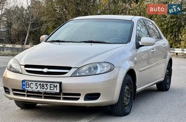 Хэтчбек Chevrolet Lacetti 2011 в Львове
