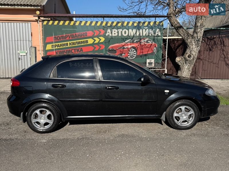 Хэтчбек Chevrolet Lacetti 2007 в Запорожье фото Хэтчбек Chevrolet Lacetti 2007 в Запорожье