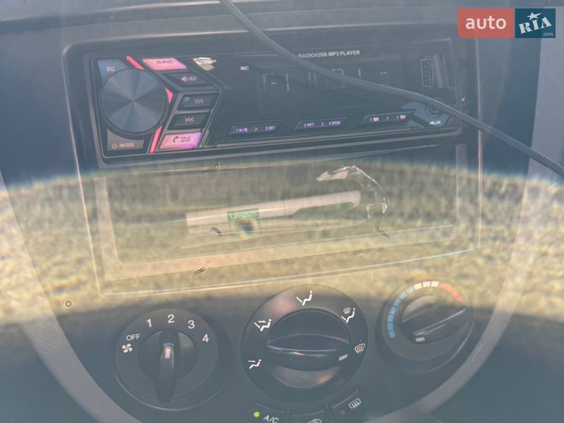 Хэтчбек Chevrolet Lacetti 2007 в Запорожье фото 23 Хэтчбек Chevrolet Lacetti 2007 в Запорожье