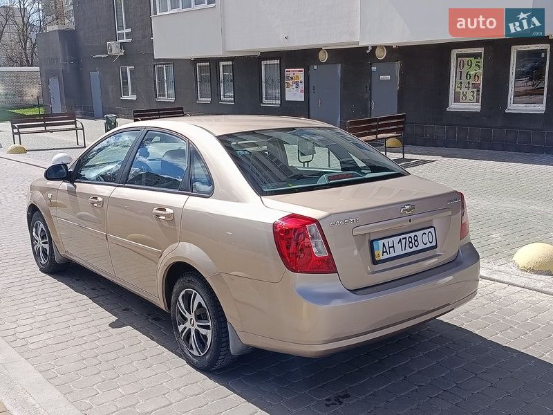 Седан Chevrolet Lacetti 2007 в Харькове