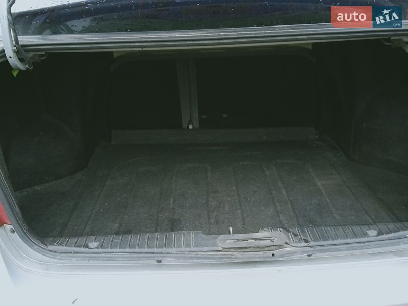 Седан Chevrolet Lacetti 2006 в Дубно