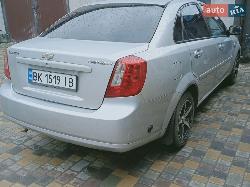 Седан Chevrolet Lacetti 2006 в Дубно