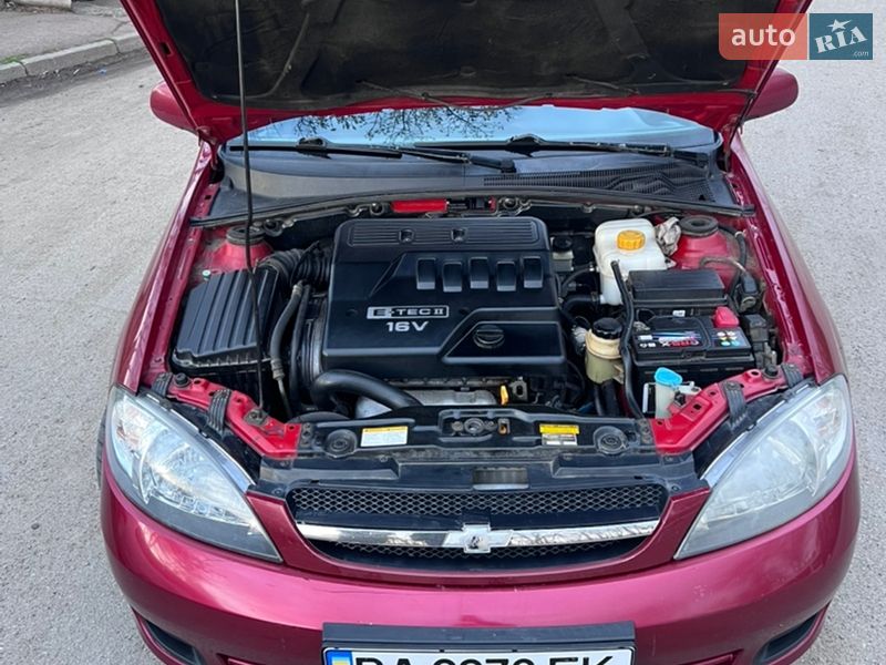 Хэтчбек Chevrolet Lacetti 2004 в Кропивницком фото 8 Хэтчбек Chevrolet Lacetti 2004 в Кропивницком
